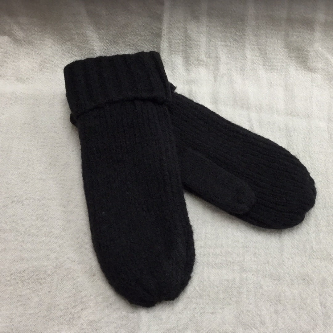 Ichi Aivo Mittens